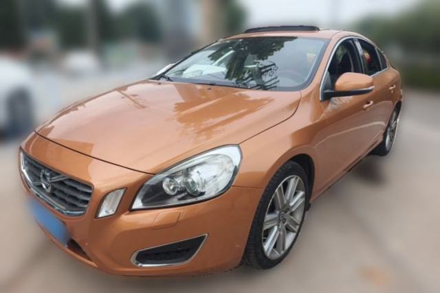 Used Volvo S60 2013 T5 Comfort Edition