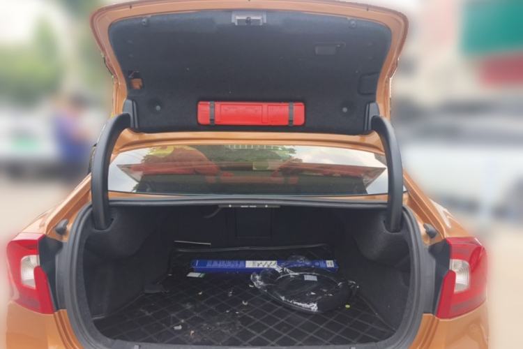 Used Volvo S60 2013 T5 Comfort Edition Trunk
