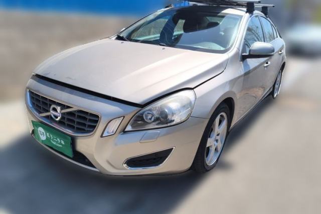 Used Volvo S60 2013 T5 Comfort Edition