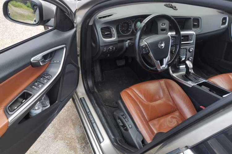 Used Volvo S60 2013 T5 Comfort Edition Driver Seat