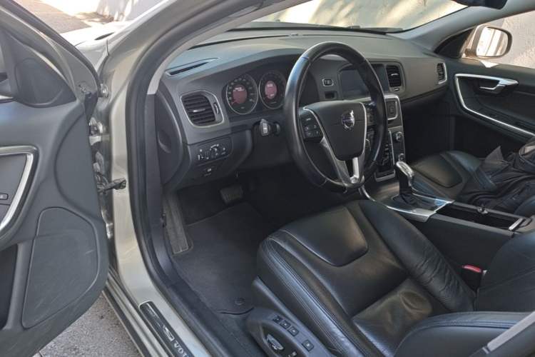Used Volvo S60 2013 T5 Comfort Edition Driver Seat