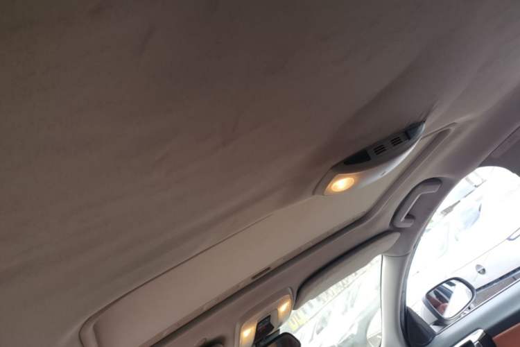 Used Volvo S60 2013 T5 Comfort Edition Headliner