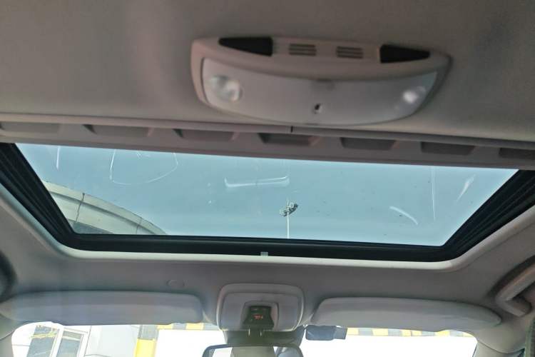 Used Volvo S60 2013 T5 Comfort Edition Headliner