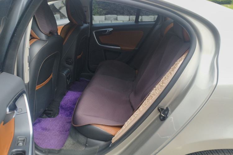Used Volvo S60 2013 T5 Zhiya Edition Left Rear Seat