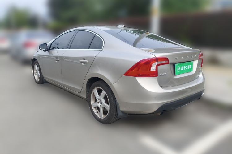 Used Volvo S60 2013 T5 Zhiya Edition Rear Left 45 Deg