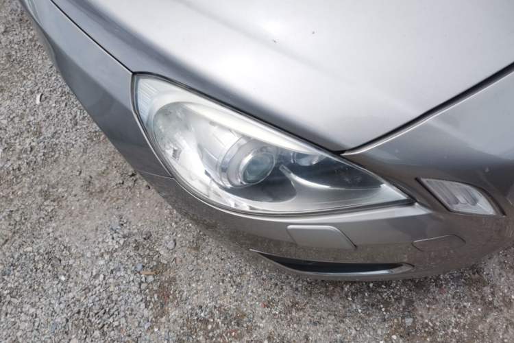 Used Volvo S60 2013 T5 Comfort Edition Right Front Headlight