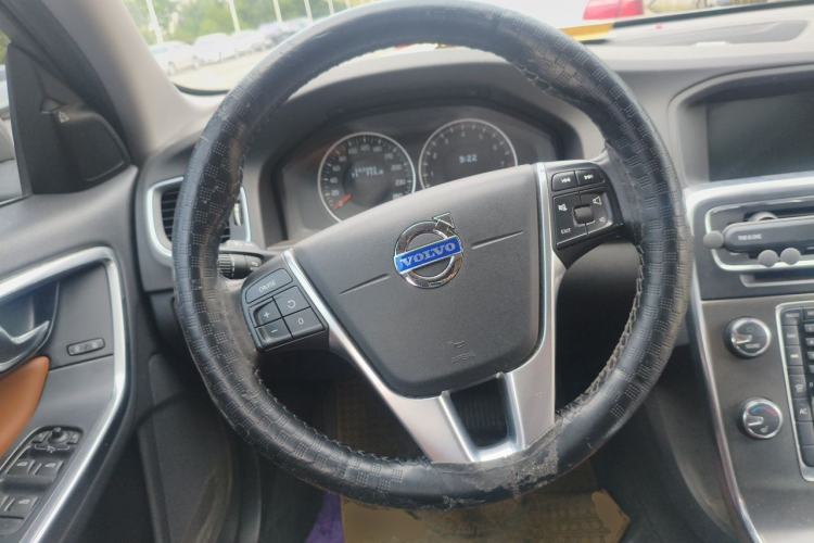 Used Volvo S60 2013 T5 Zhiya Edition Steering Wheel