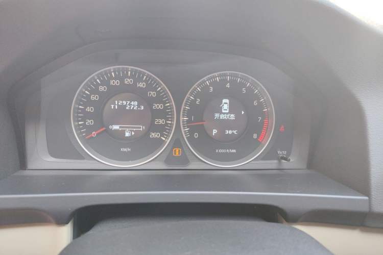 Used Volvo S60 2013 T5 Comfort Edition Instrument Cluster