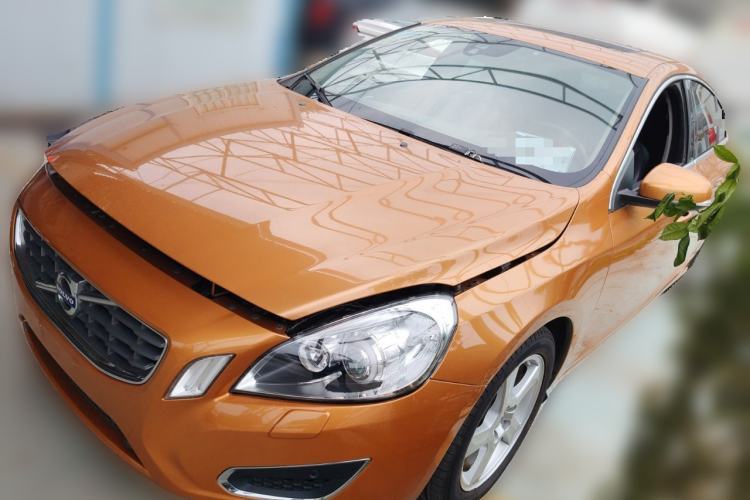 Used Volvo S60 2013 T5 Comfort Edition Guazi used car, China used car export, Used car for sale, Used  cars, Cheapest cars for sale