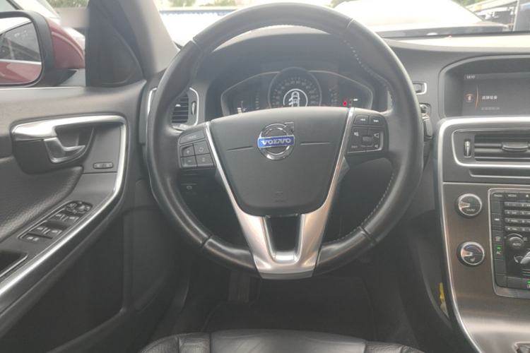 Used Volvo S60 2013 T5 Comfort Edition Steering Wheel