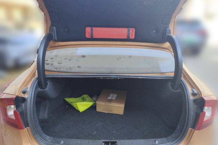 Used Volvo S60 2013 T5 Comfort Edition Trunk