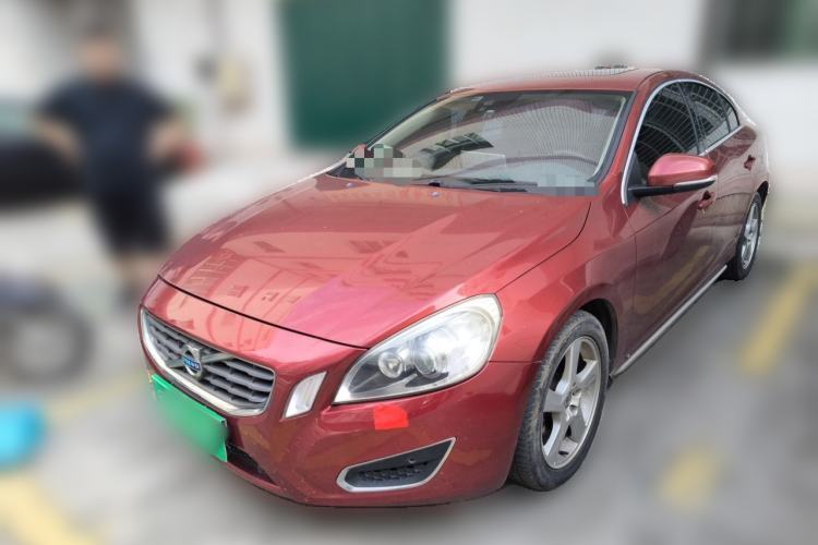 Used Volvo S60 2013 T5 Zhiya Edition Guazi used car, China used car export, Used car for sale, Used cars, Cheapest cars for sale