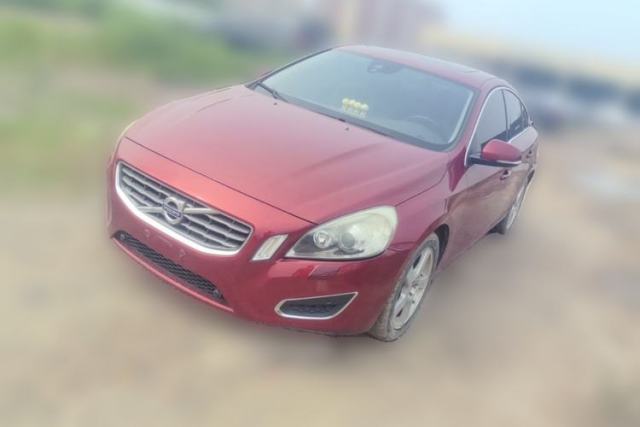Used Volvo S60 2013 T5 Comfort Edition