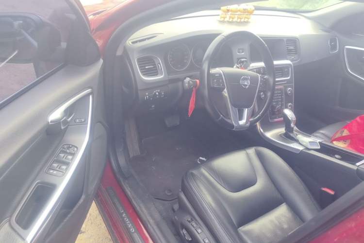 Used Volvo S60 2013 T5 Comfort Edition Driver Seat