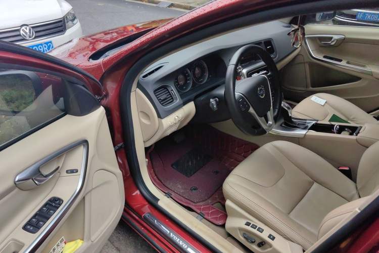 Used Volvo S60 2013 T5 Comfort Edition Driver Seat