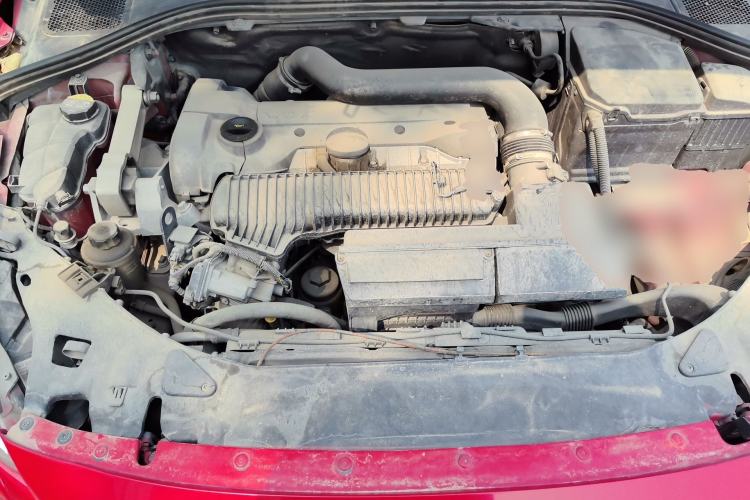 Used Volvo S60 2013 T5 Zhiya Edition Engine Bay