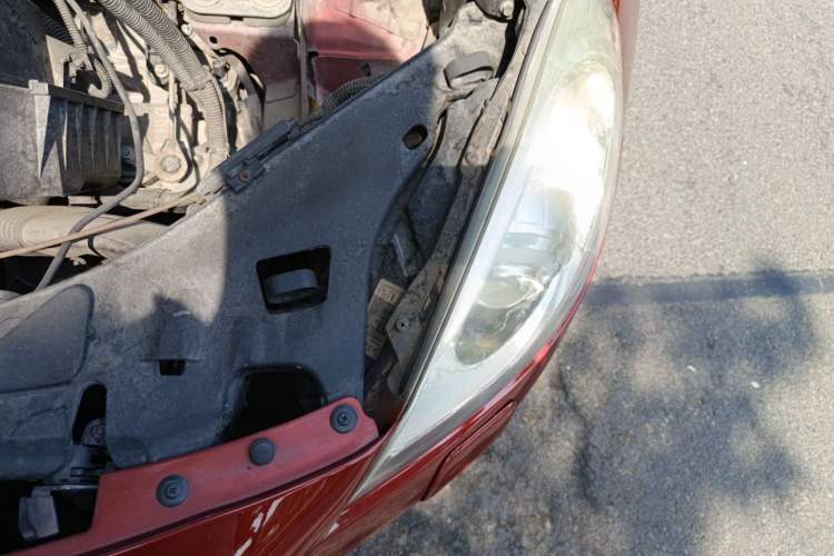 Used Volvo S60 2013 T5 Smart Edition Engine Bay Left