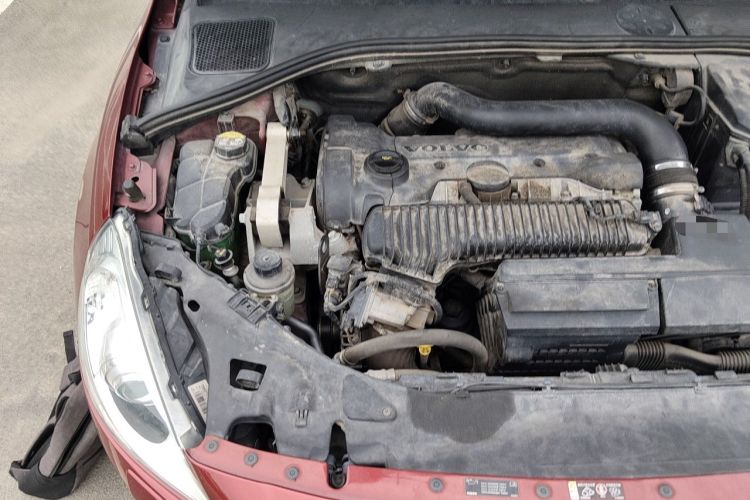 Used Volvo S60 2013 T5 Zhiya Edition Engine Bay Right