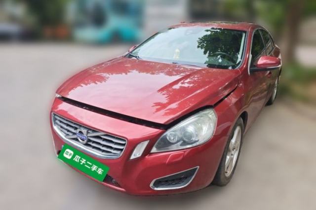 Used Volvo S60 2013 T5 Comfort Edition
