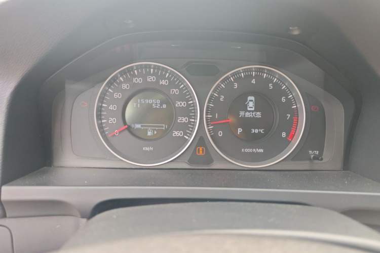 Used Volvo S60 2013 T5 Smart Edition Instrument Cluster