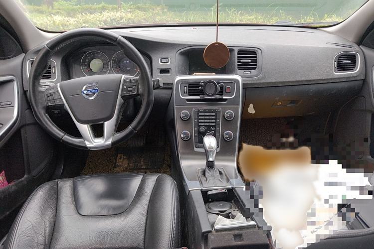 Used Volvo S60 2013 T5 Comfort Edition Interior 2