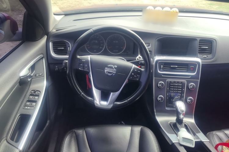 Used Volvo S60 2013 T5 Comfort Edition Steering Wheel