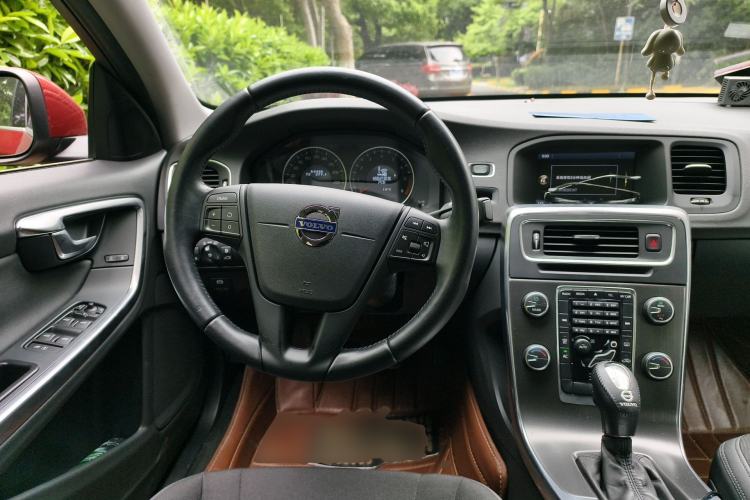 Used Volvo S60 2013 T5 Smart Edition Steering Wheel