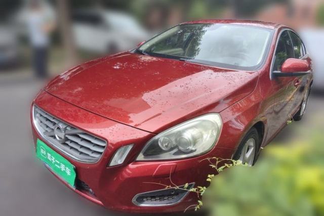Used Volvo S60 2013 T5 Comfort Edition