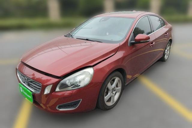 Used Volvo S60 2013 T5 Comfort Edition