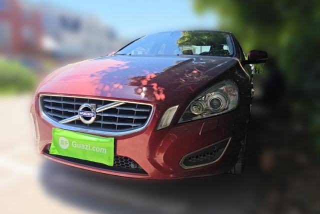 Used Volvo S60 2013 T5 Comfort Edition