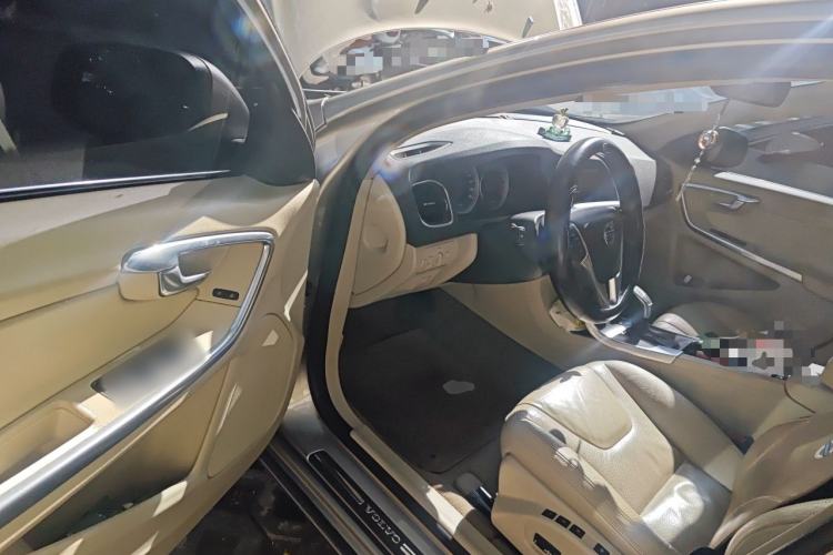 Used Volvo S60 2013 T5 Comfort Edition Driver Seat