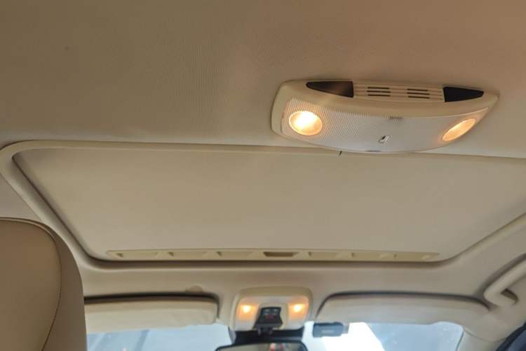 Used Volvo S60 2013 T5 Comfort Edition Headliner