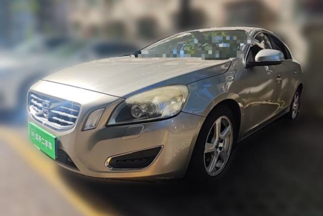 Used Volvo S60 2013 T5 Comfort Edition
