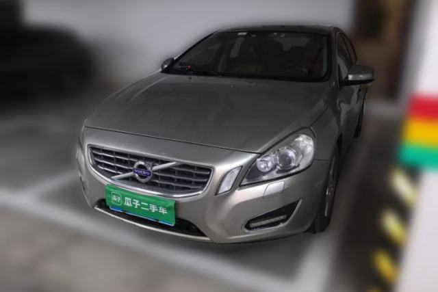 Used Volvo S60 2013 T5 Comfort Edition
