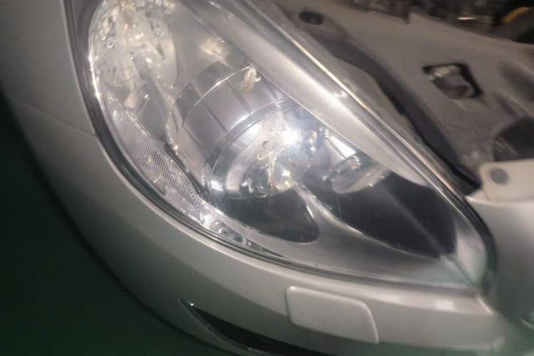 Used Volvo S60 2013 T5 Comfort Edition Right Front Headlight