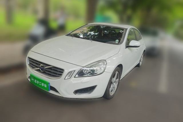 Used Volvo S60 2013 T5 Comfort Edition