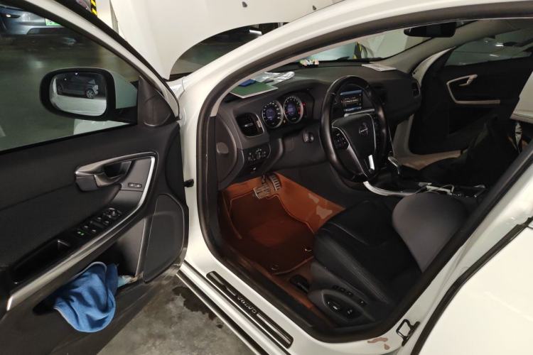 Used Volvo S60 2013 T5 Zhiya Edition Driver Seat