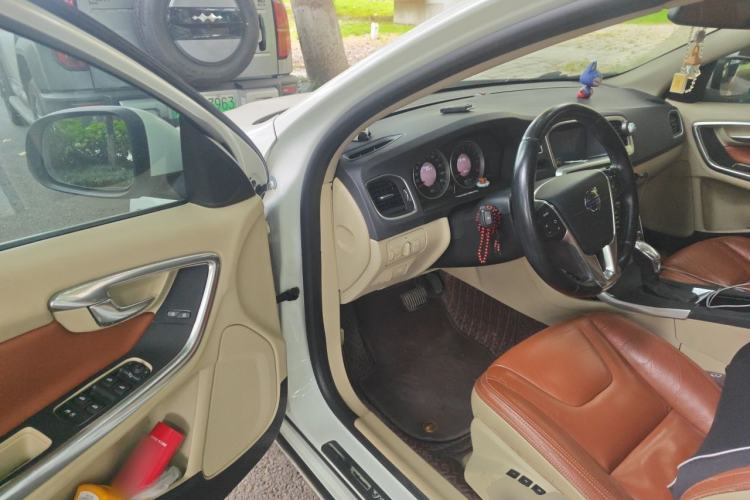 Used Volvo S60 2013 T5 Comfort Edition Driver Seat