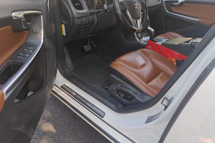 Used Volvo S60 2013 T5 Zhiya Edition Driver Seat