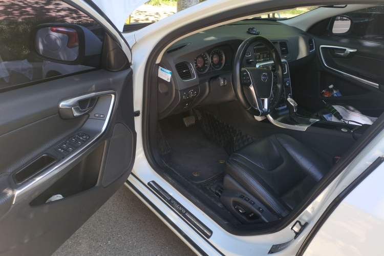 Used Volvo S60 2013 T5 Zhiya Edition Driver Seat