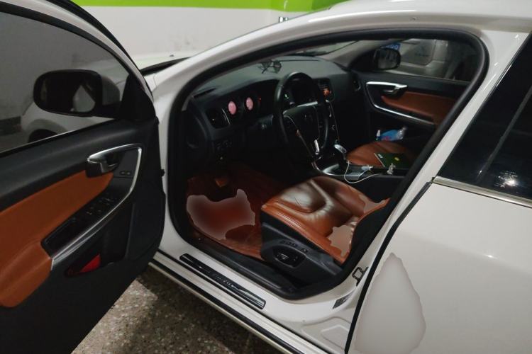 Used Volvo S60 2013 T5 Zhiya Edition Driver Seat
