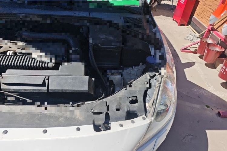 Used Volvo S60 2013 T5 Smart Edition Engine Bay Left