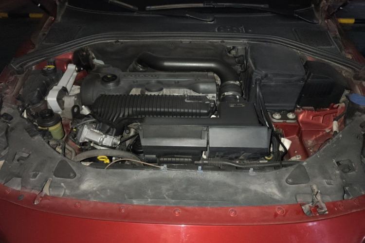 Used Volvo S60 2013 T5 Prestige Edition Engine Bay