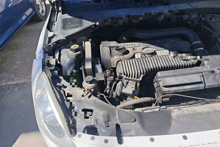 Used Volvo S60 2013 T5 Smart Edition Engine Bay Right