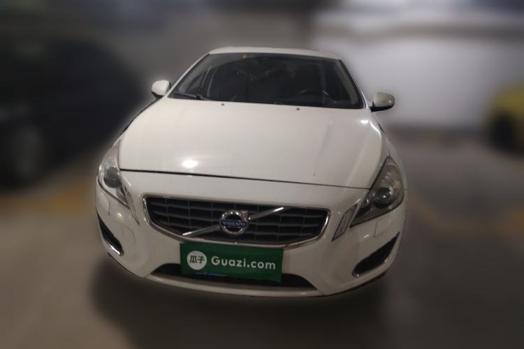 Used Volvo S60 2013 T5 Comfort Edition Front