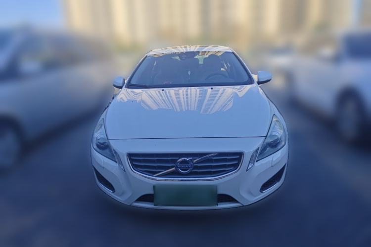 Used Volvo S60 2013 T5 Smart Edition Front
