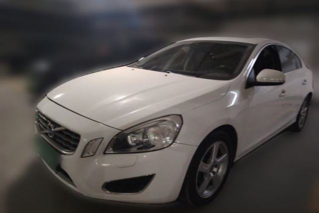 Used Volvo S60 2013 T5 Comfort Edition