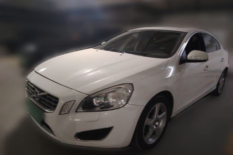 Used Volvo S60 2013 T5 Comfort Edition Guazi used car, China used car export, Used car for sale, Used  cars, Cheapest cars for sale