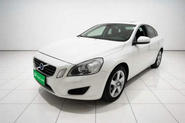 Used Volvo S60 2013 T5 Comfort Edition