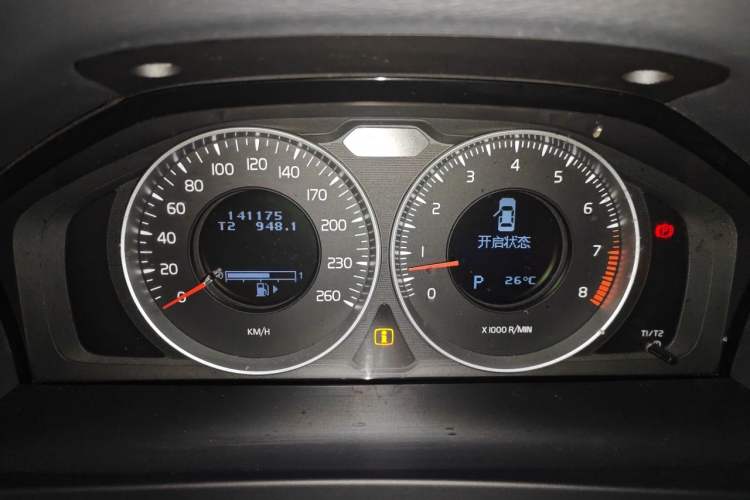 Used Volvo S60 2013 T5 Zhiya Edition Instrument Cluster